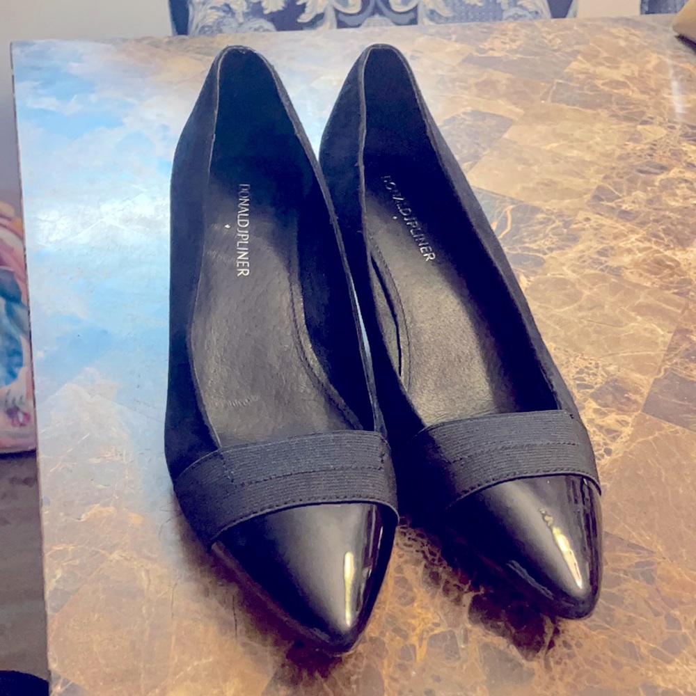 Donald Pliner patent and suede heels